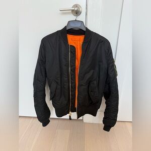 Alpha Industries slim bomber